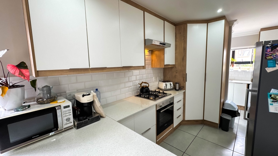 2 Bedroom Property for Sale in Dana Bay Western Cape